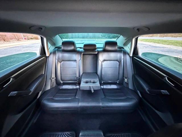 2016 Volkswagen Passat 1.8T SE