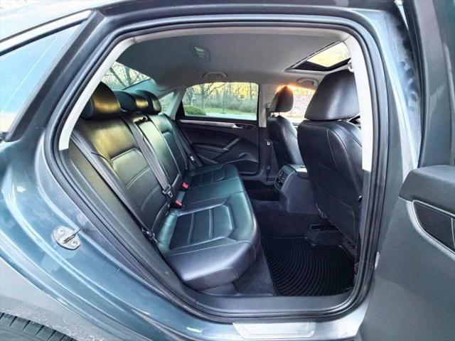 2016 Volkswagen Passat 1.8T SE