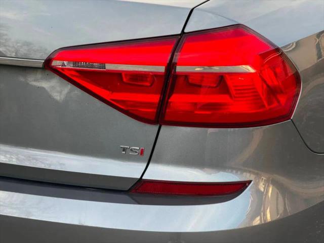 2016 Volkswagen Passat 1.8T SE