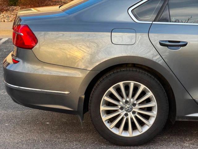 2016 Volkswagen Passat 1.8T SE