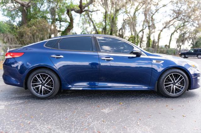 2017 Kia Optima EX