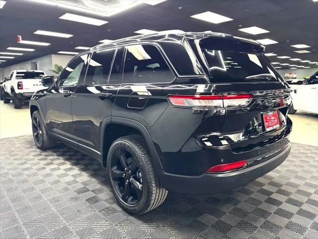 2024 Jeep Grand Cherokee Altitude 4x2