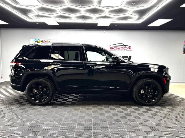 2024 Jeep Grand Cherokee Altitude 4x2