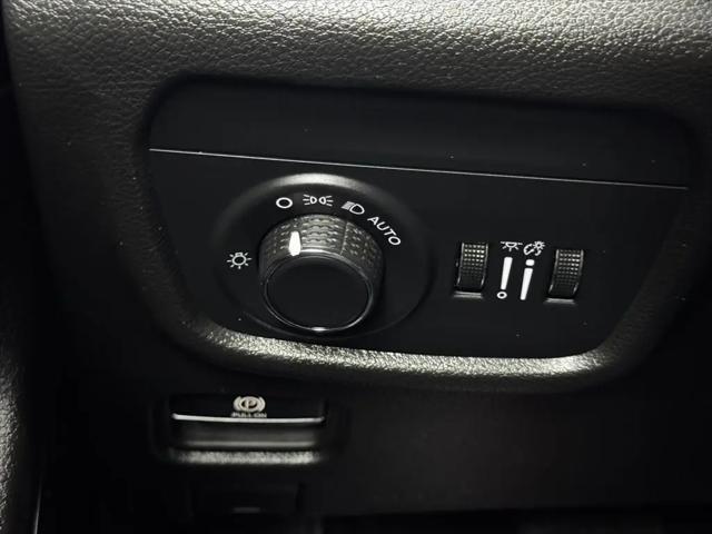 2024 Jeep Grand Cherokee Altitude 4x2