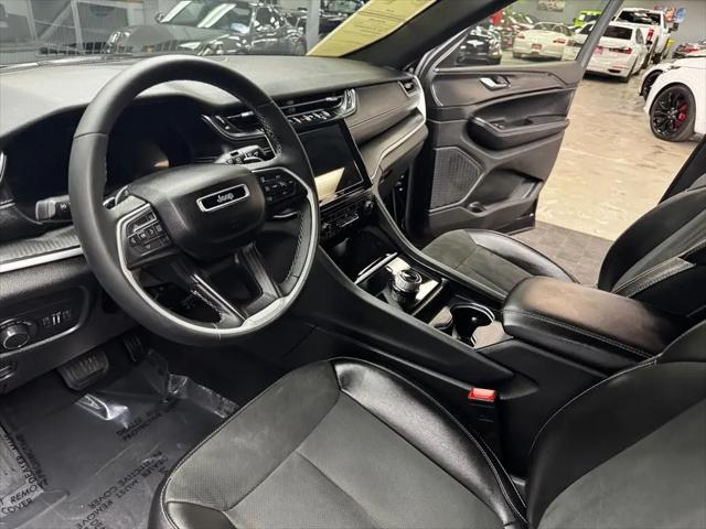 2024 Jeep Grand Cherokee Altitude 4x2