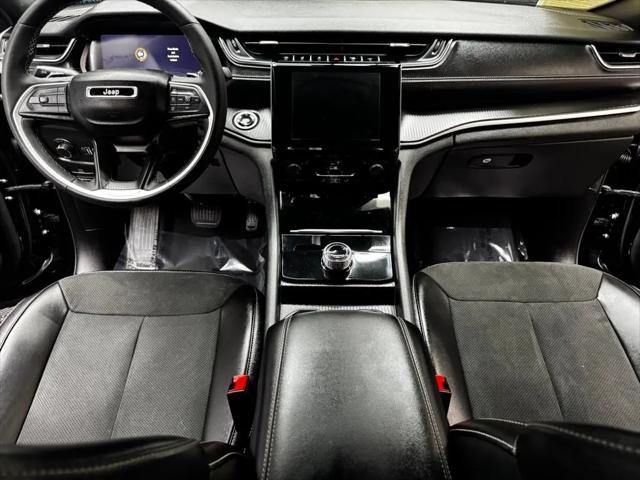 2024 Jeep Grand Cherokee Altitude 4x2