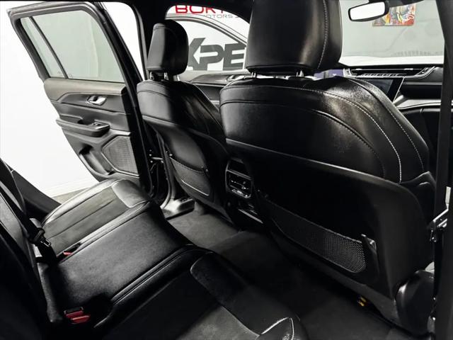 2024 Jeep Grand Cherokee Altitude 4x2