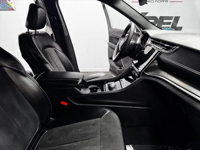 2024 Jeep Grand Cherokee Altitude 4x2