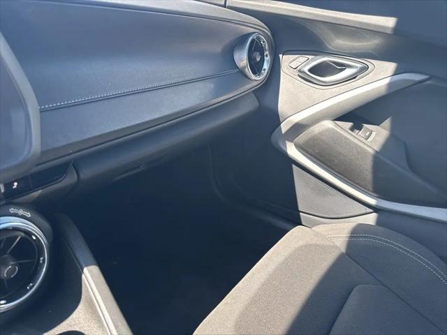 2023 Chevrolet Camaro RWD Coupe 1LT