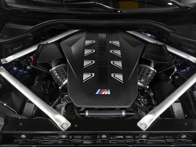 2024 BMW X5 M60i