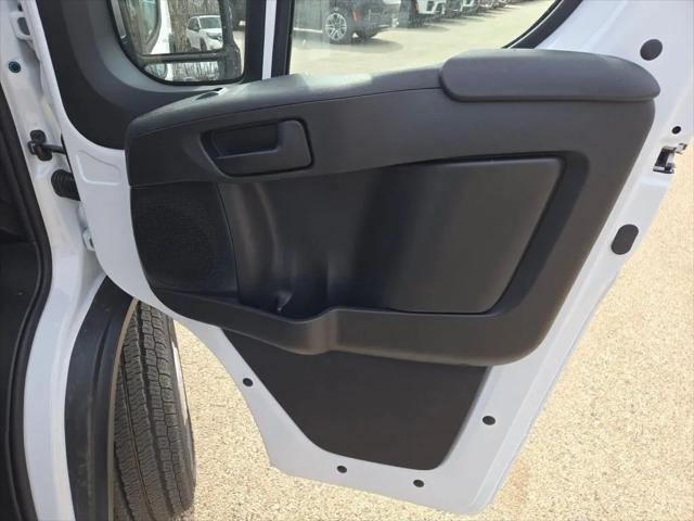 2026 Ram ProMaster Cargo Van Tradesman High Roof 136" WB w/Pass Seat
