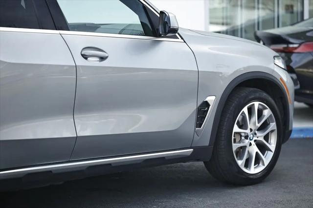 2024 BMW X5 xDrive50e