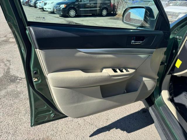 2010 Subaru Outback 2.5i Premium