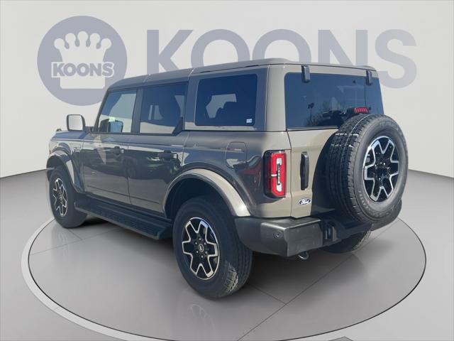 2026 Ford Bronco Outer Banks