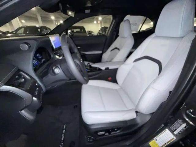 2026 Lexus 300 Premium AWD