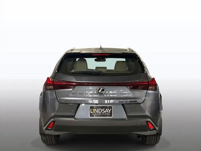 2026 Lexus 300 Premium AWD