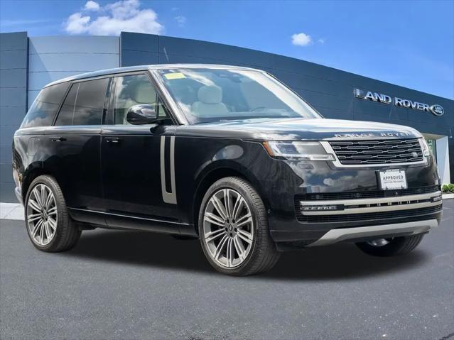 2025 Land Rover Range Rover P530 SE