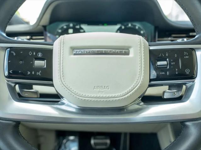 2025 Land Rover Range Rover P530 SE