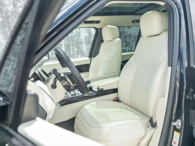 2025 Land Rover Range Rover P530 SE