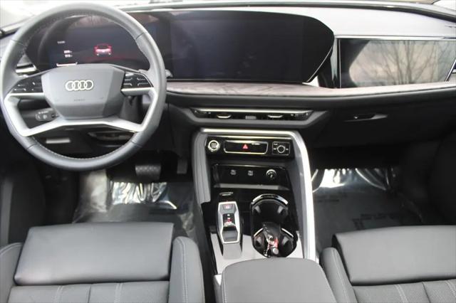 2025 Audi Q5 Prestige TFSI quattro S tronic