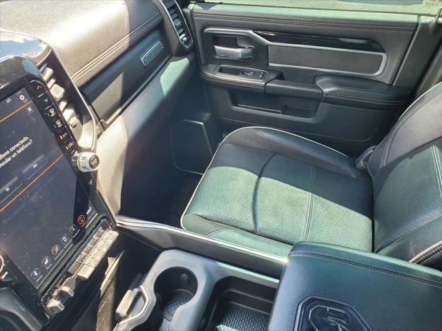 2020 Ram 3500 Laramie Crew Cab 4x4 8' Box