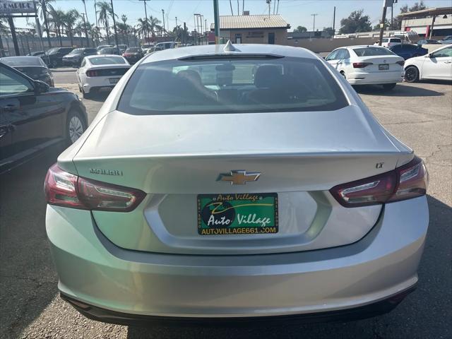 2022 Chevrolet Malibu FWD LT