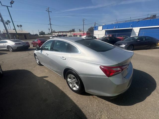2022 Chevrolet Malibu FWD LT