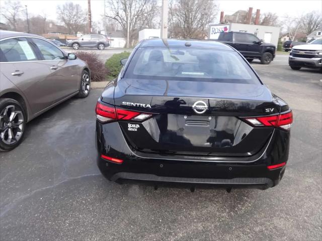 2022 Nissan Sentra SV Xtronic CVT