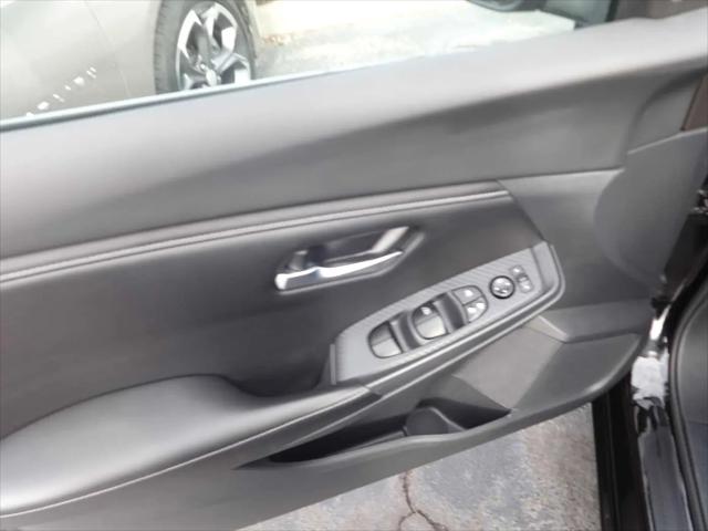 2022 Nissan Sentra SV Xtronic CVT