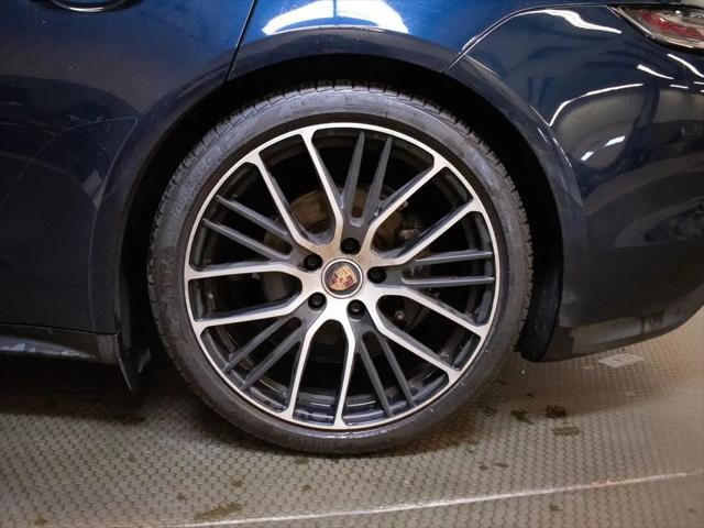 2022 Porsche Panamera Platinum Edition