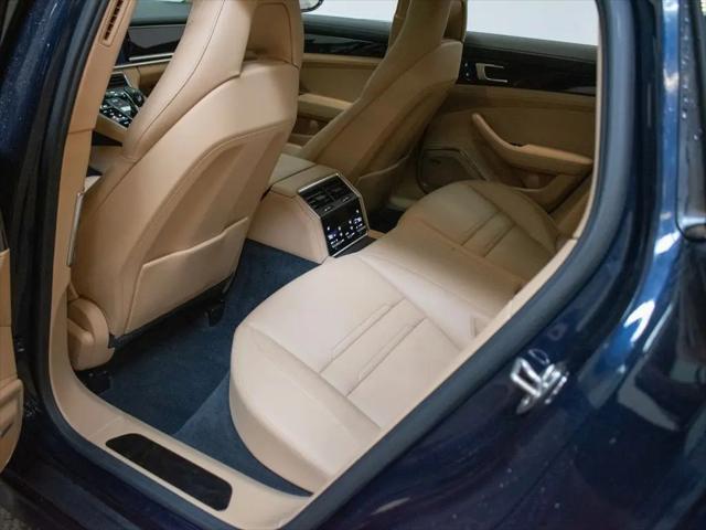 2022 Porsche Panamera Platinum Edition