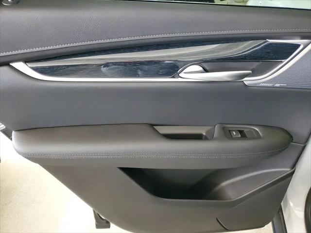 2026 Cadillac XT5 Premium Luxury FWD