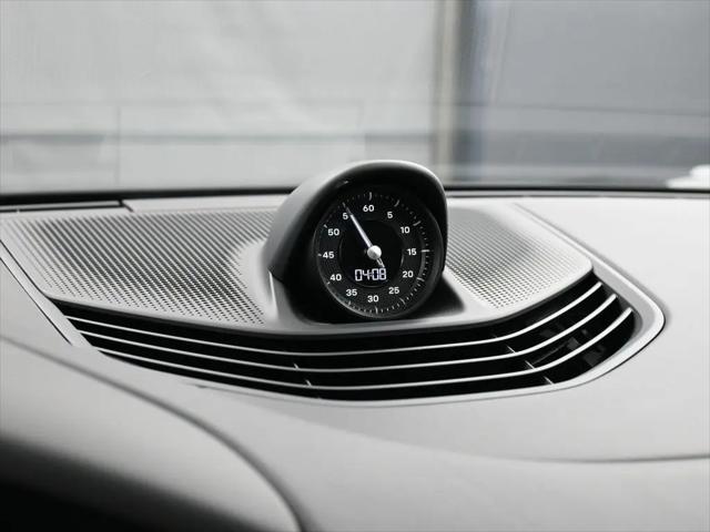 2025 Porsche Taycan Taycan