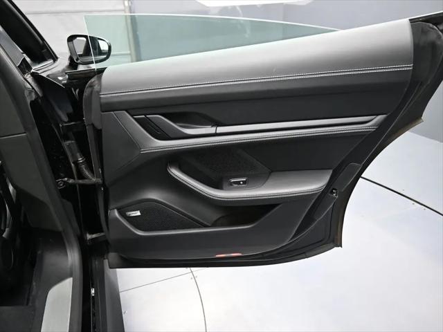 2025 Porsche Taycan Taycan