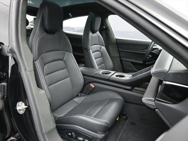 2025 Porsche Taycan Taycan