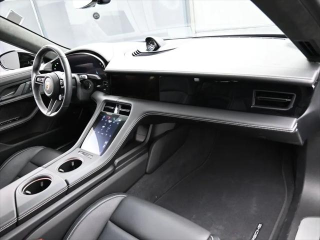 2025 Porsche Taycan Taycan