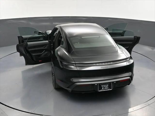2025 Porsche Taycan Taycan