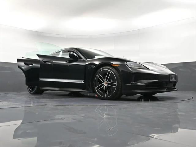 2025 Porsche Taycan Taycan