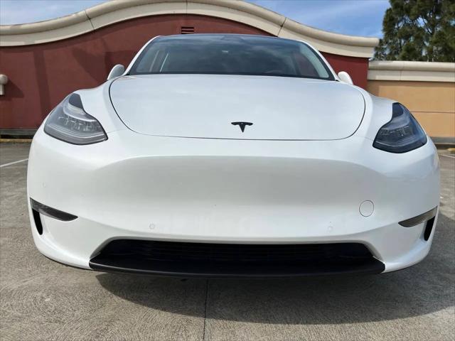 2022 Tesla Model Y Long Range Dual Motor All-Wheel Drive