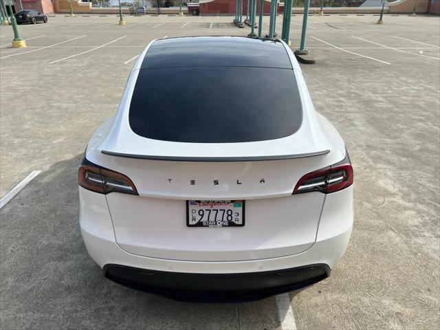 2022 Tesla Model Y Long Range Dual Motor All-Wheel Drive
