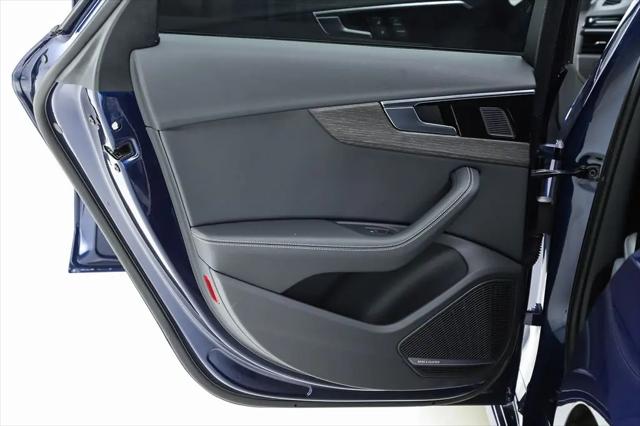 2023 Audi A4 Premium Plus 40 TFSI quattro S tronic