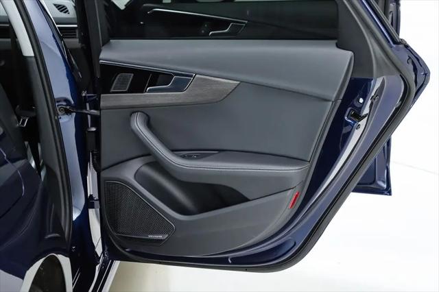 2023 Audi A4 Premium Plus 40 TFSI quattro S tronic