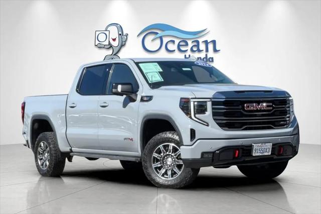 2024 GMC Sierra 1500 4WD Crew Cab Short Box AT4