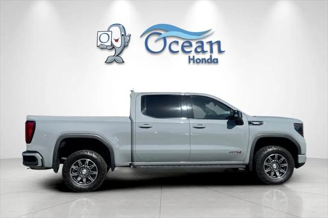2024 GMC Sierra 1500 4WD Crew Cab Short Box AT4