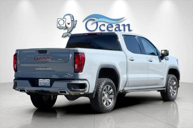 2024 GMC Sierra 1500 4WD Crew Cab Short Box AT4