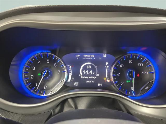 2023 Chrysler Pacifica Touring
