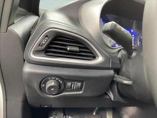 2023 Chrysler Pacifica Touring