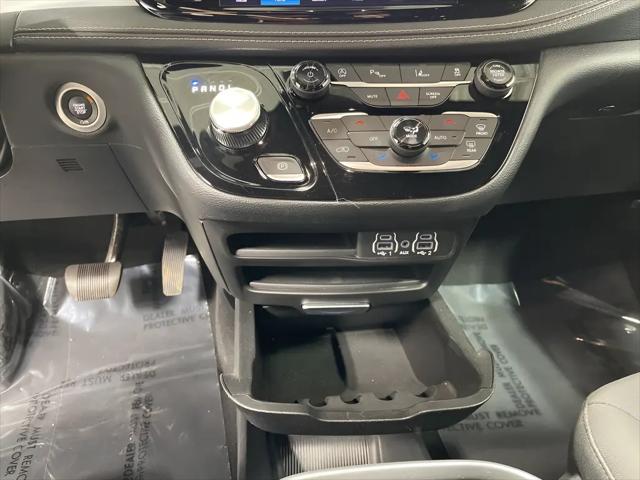 2023 Chrysler Pacifica Touring