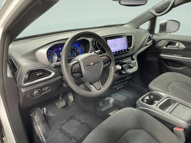 2023 Chrysler Pacifica Touring