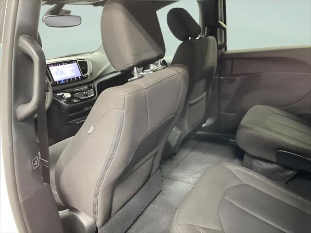 2023 Chrysler Pacifica Touring